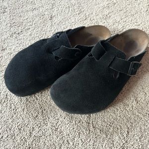 Birkenstock Boston black suede clogs